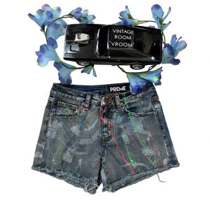 Preme NWOT Shorts for Juniors/Women Size 3/26